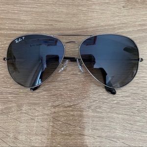 Gunmetal Polarized Raybans